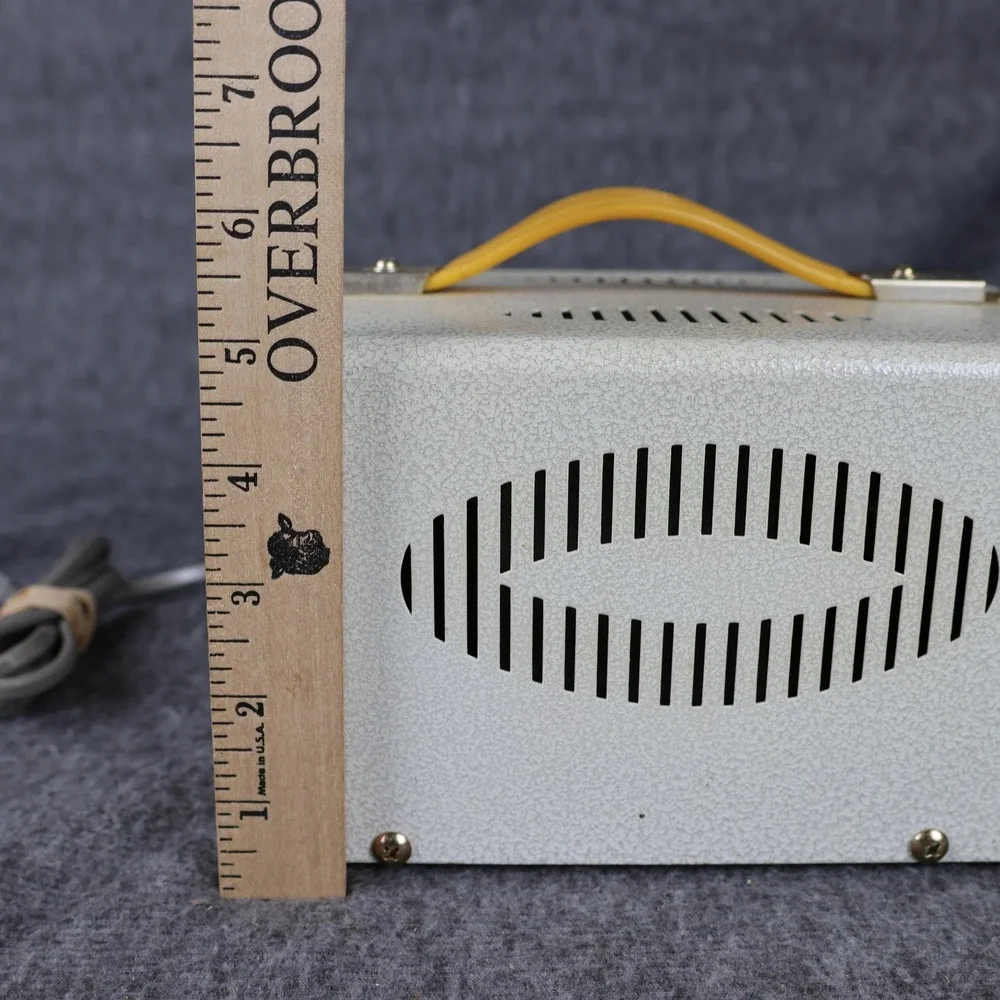 Lotte LTC-2000U Step Up Power Transformer 110V To 220V Type A C Outlet Gray